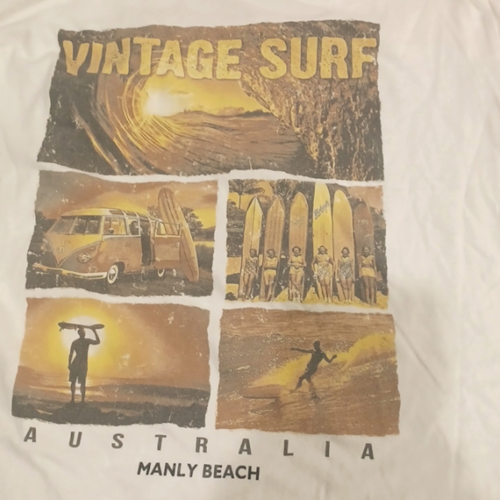 Gooses T-Shirts Manly Beach, Australia Men's Sm White Graphic Tee w/Vintage Pics